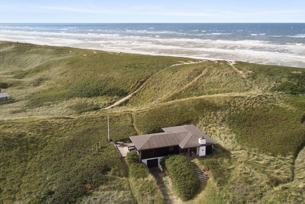 Haus in erster Dünenreihe mit schöner Aussicht und AußenWhirlpool