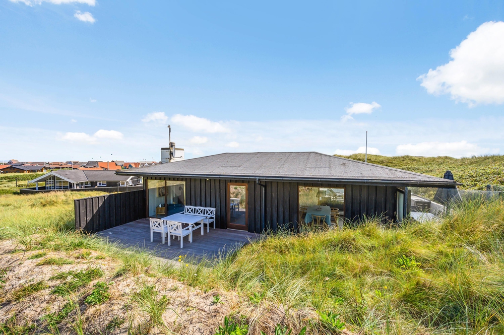 Haus in erster Dünenreihe mit schöner Aussicht und AußenWhirlpool