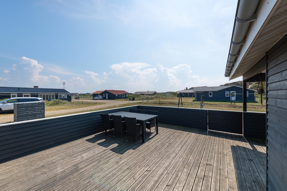Geräumiges Ferienhaus mit Kaminofen nur 200m vom Strand