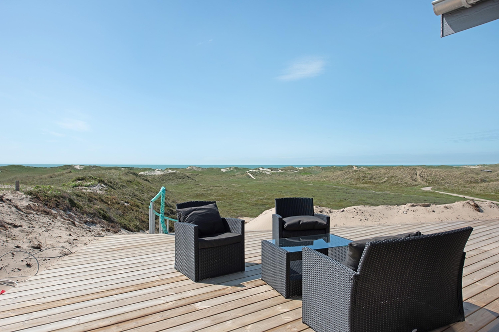 Ferienhaus in einzigartiger Strandlage und Aussicht zum Meer