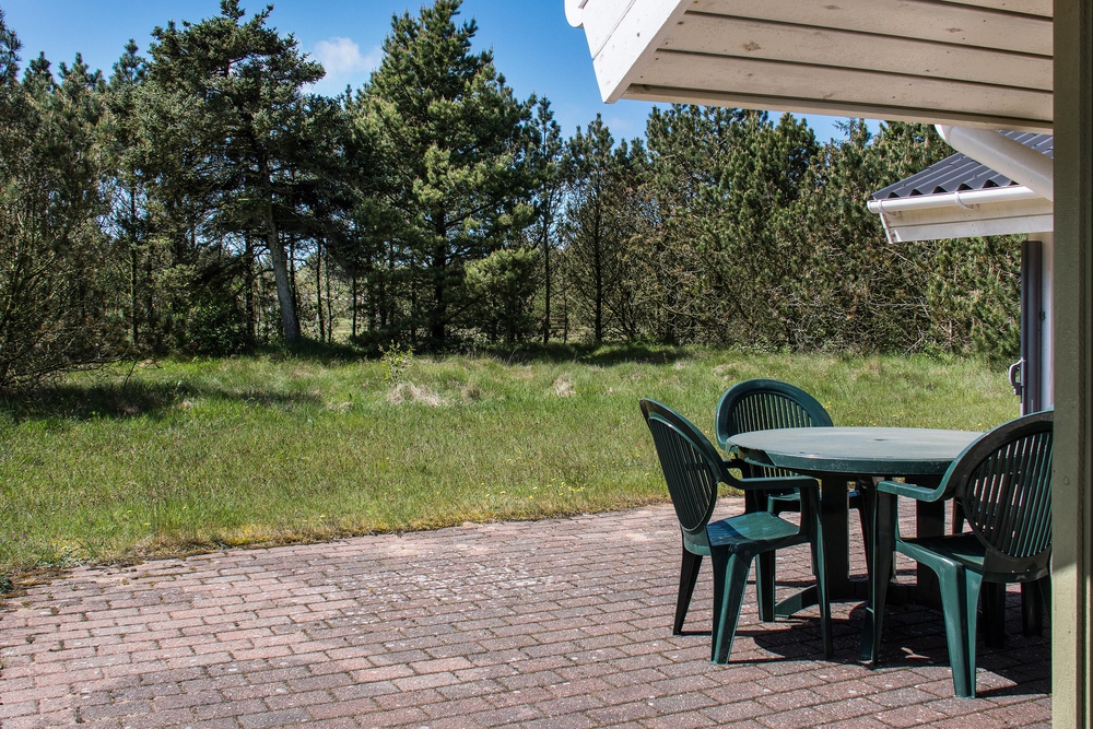 Tolles Whirlpoolhaus mit grossem Naturgarten