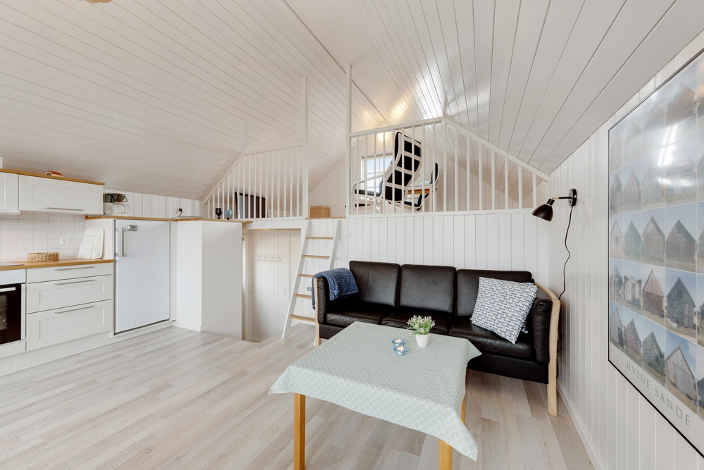 Moderne Fischerhütte mit Terrasse