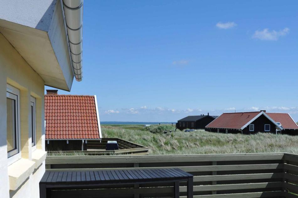 Ferienhaus auf Naturgrundstück in der Nähe vom Strand